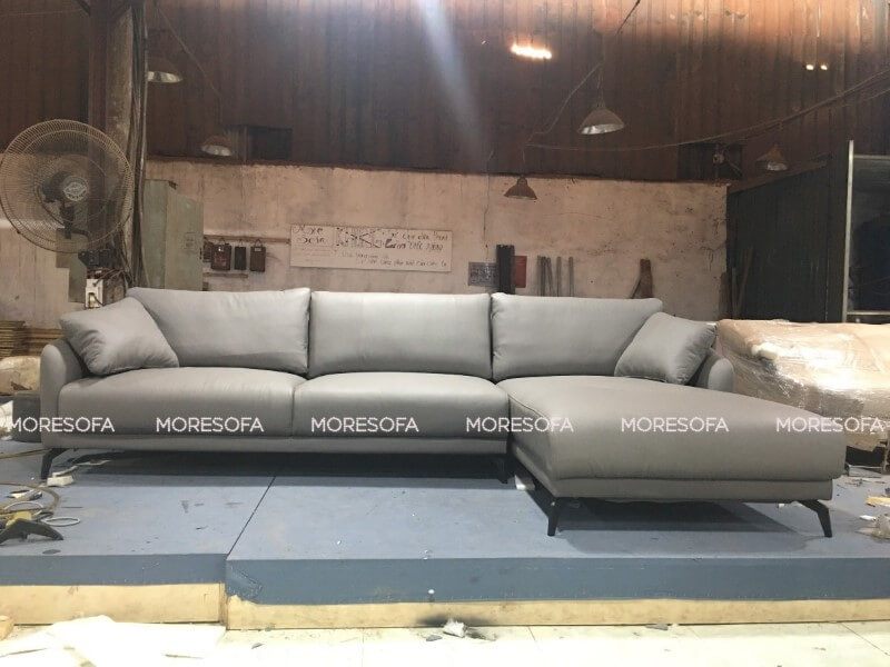 thi công Sofa L hiện đại bọc da thật nhập khẩu cao cấp, sang trọng cho khách ở chung cư Ecopark